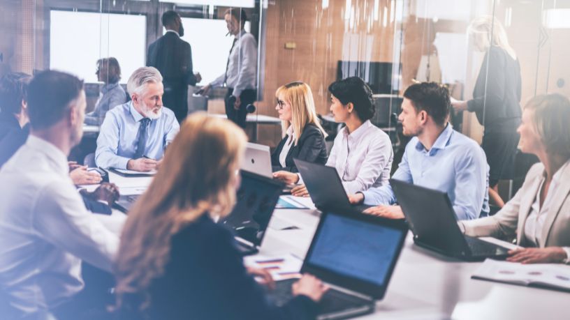 A Transformação Digital nas Empresas: Como Liderança e Treinamento Movem a Inovação