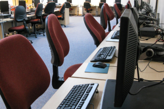 Fundhas amplia acesso à tecnologia educacional e reforça inclusão digital em São José dos Campos