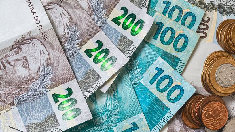 Serviços de tecnologia impulsionam a economia brasileira em 2026 e transformam o mercado digital