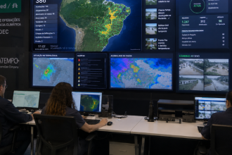 Inteligência Artificial e Gestão de Crises Climáticas: Como o Brasil Começa a Modernizar sua Resposta a Desastres