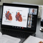 O Futuro da Educação Médica e a Expansão das Plataformas de Tecnologia na Saúde